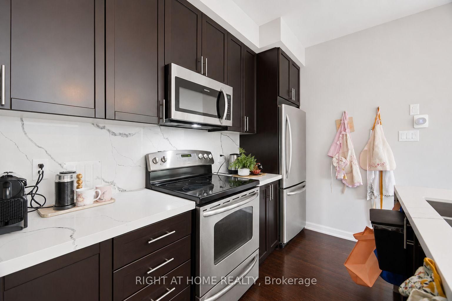 165 Hampshire Way • #153 • Milton, ON photo 17