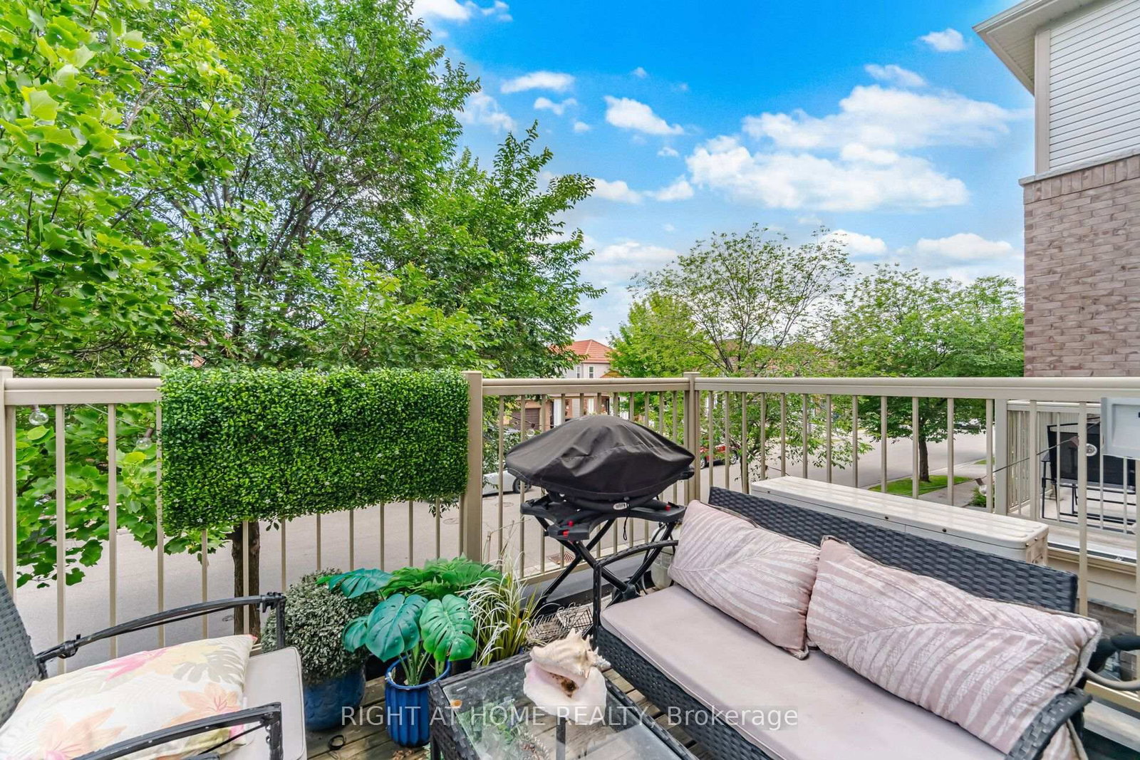 165 Hampshire Way • #153 • Milton, ON photo 26