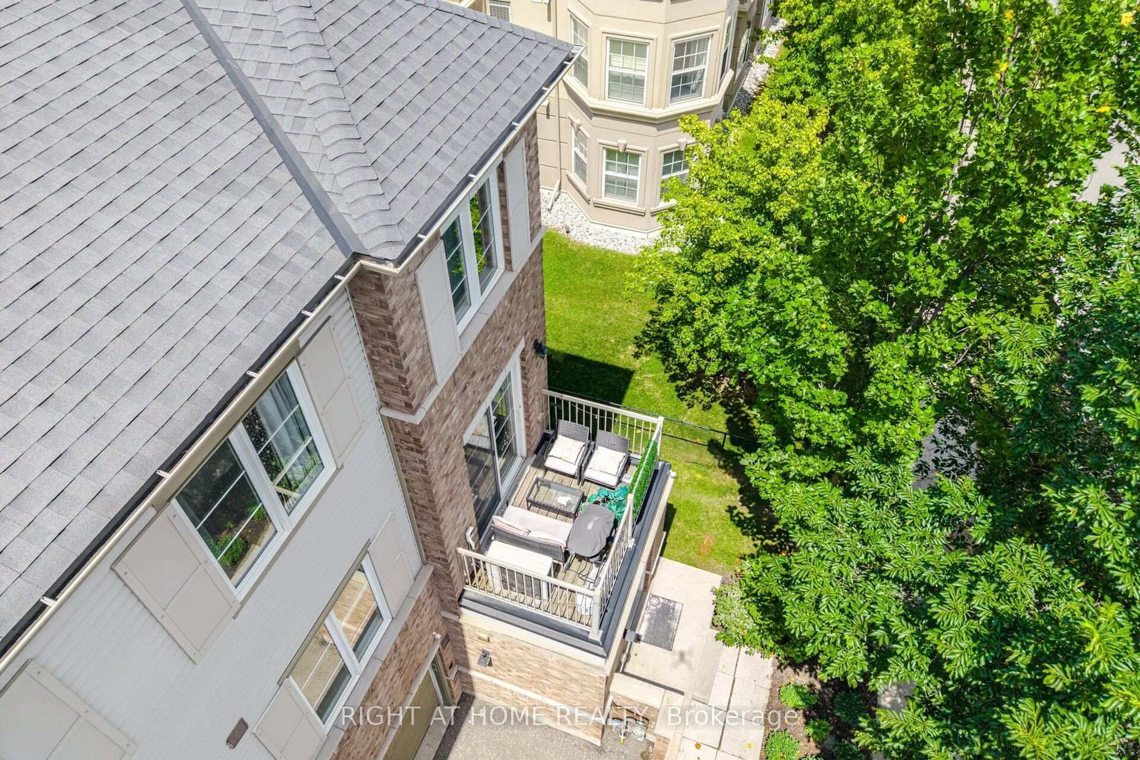 165 Hampshire Way • #153 • Milton, ON photo 30