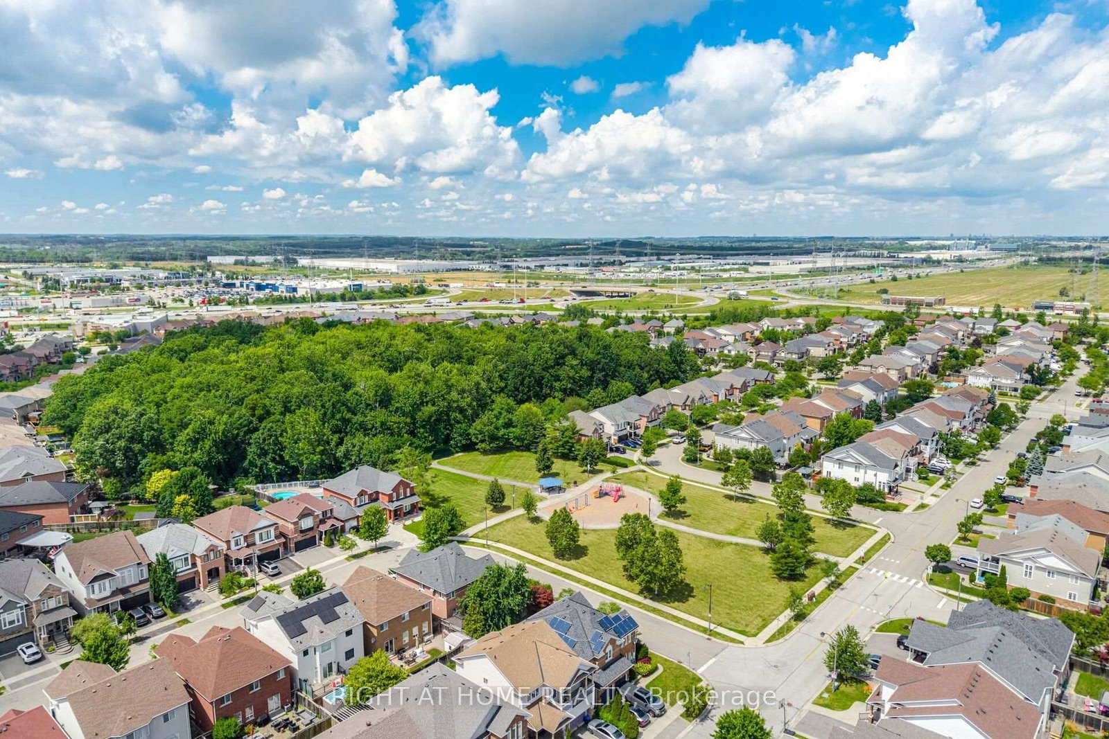 165 Hampshire Way • #153 • Milton, ON photo 39