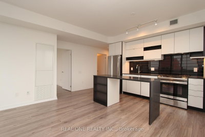 Unit 3104 — 4065 Confederation Parkway — photo 2