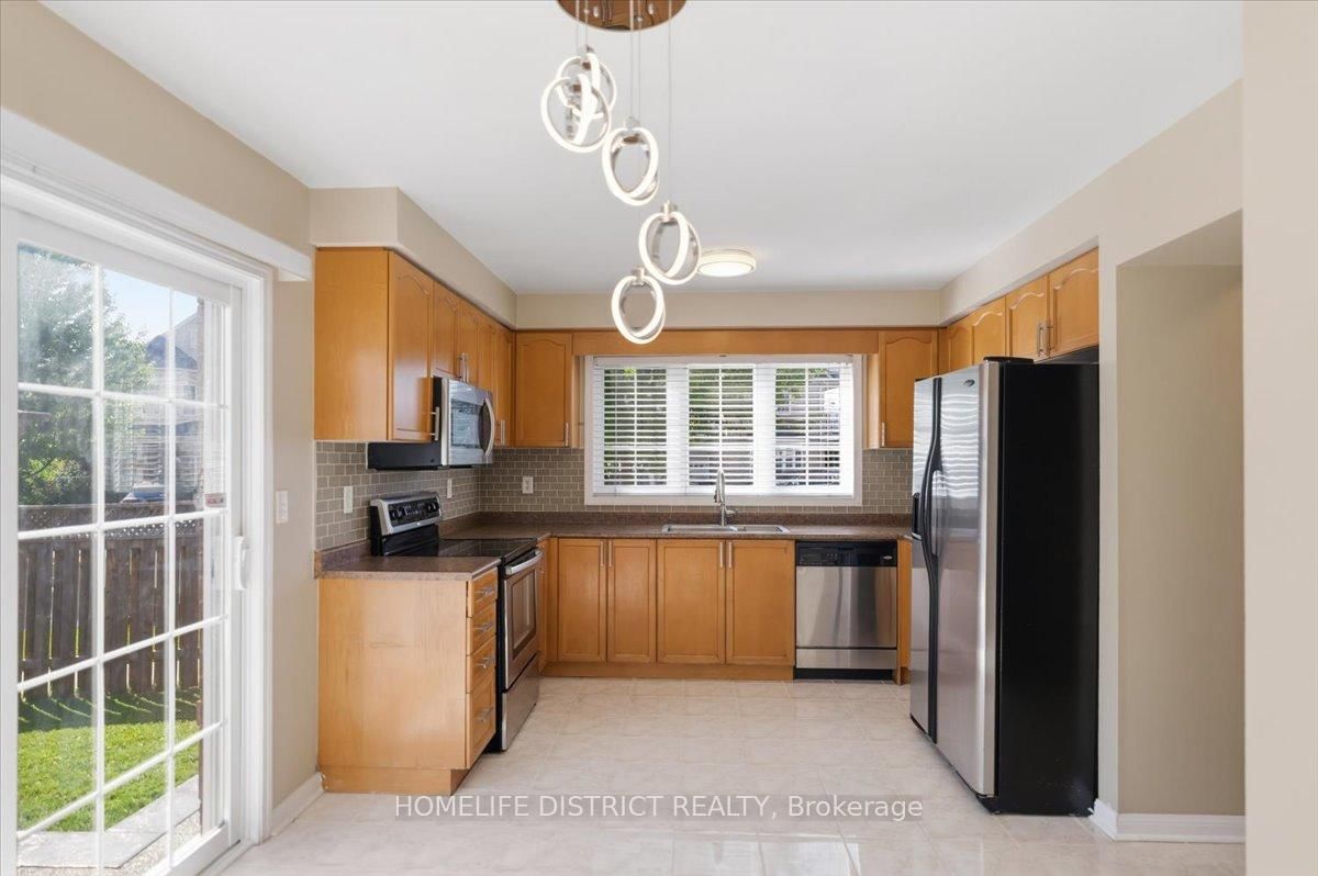 901 BENNETT Boulevard • Milton, ON photo 17