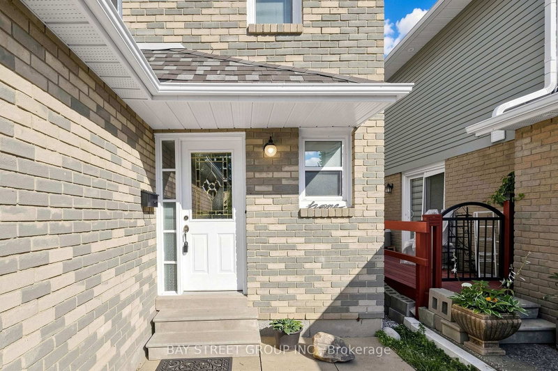 10 Peelton Heights Road