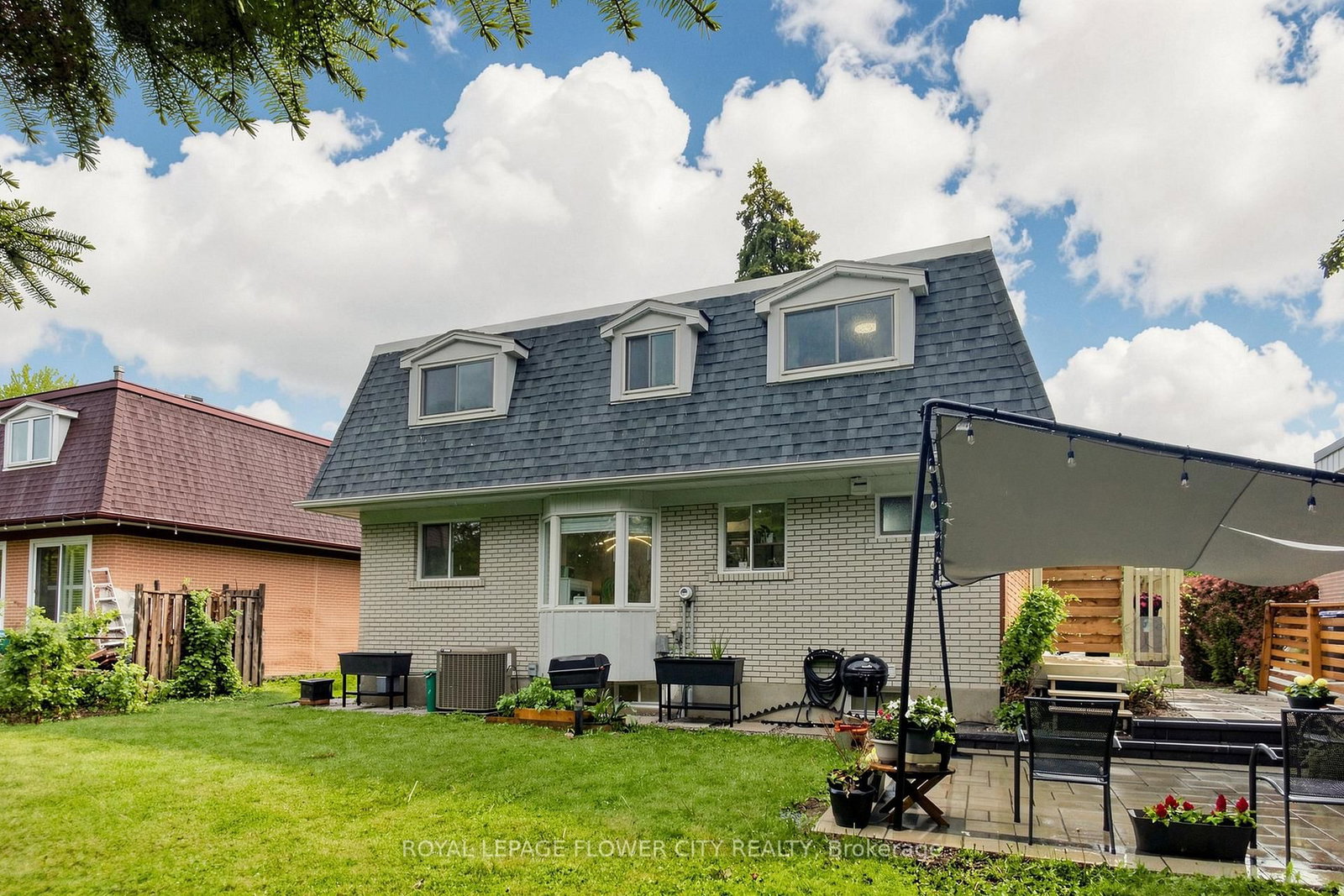 206 S Mcmurchy Avenue • Brampton, ON photo 45