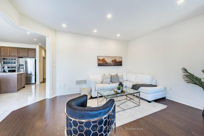 4039 Eternity Way • Oakville, ON photo 9