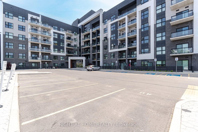 119 - 128 Grovewood Common