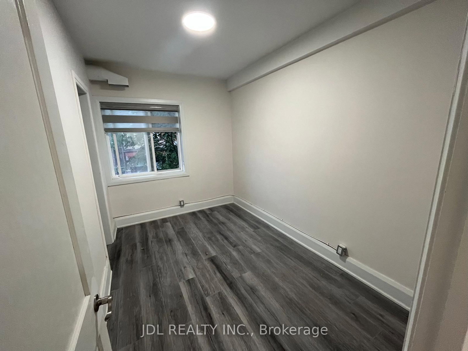 5 - 5 Sorauren Avenue, Toronto 5