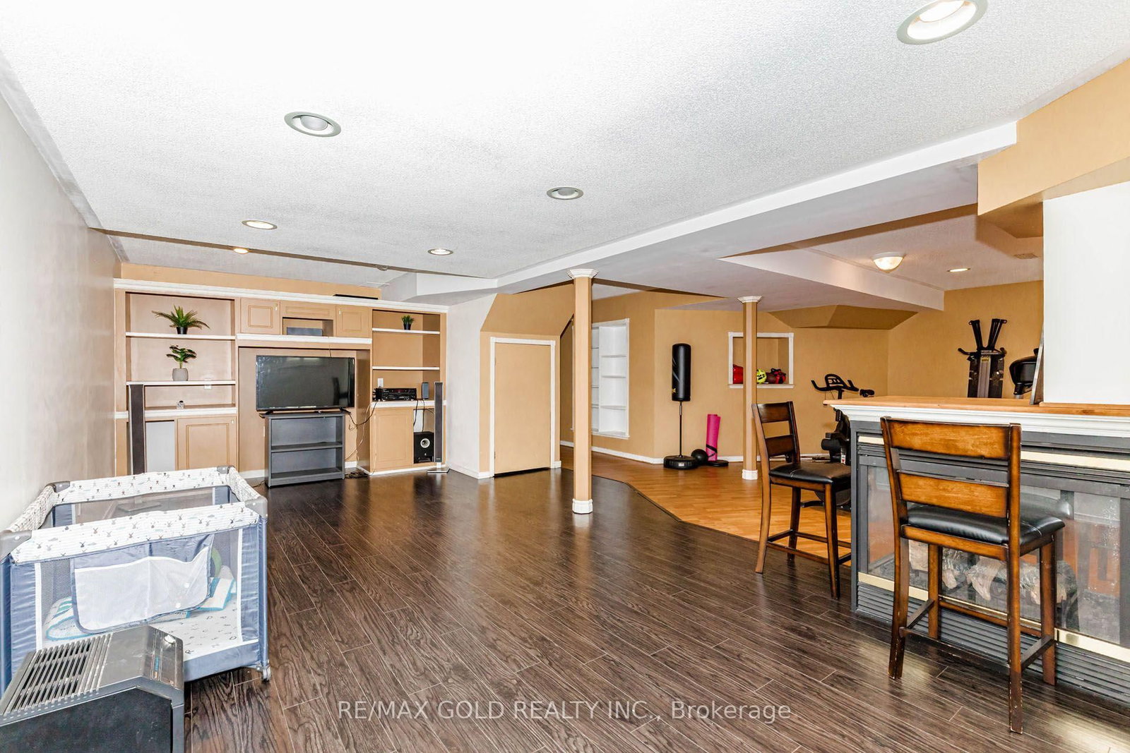 93 Lauchlin Crescent • Halton Hills, ON photo 39
