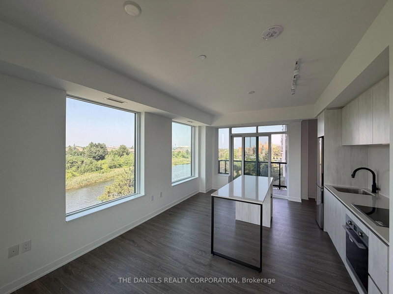 2495 Eglinton Ave W #313, Mississauga, Ontario