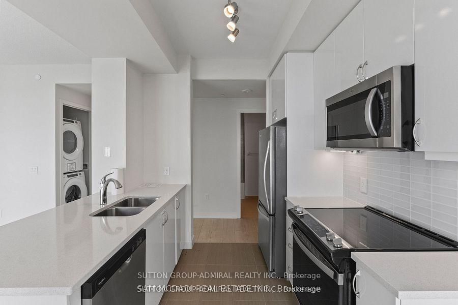 4305-38 Annie Craig Drive, Toronto, ON, photo 5
