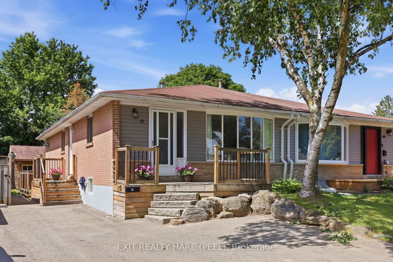 42 Highland Drive W