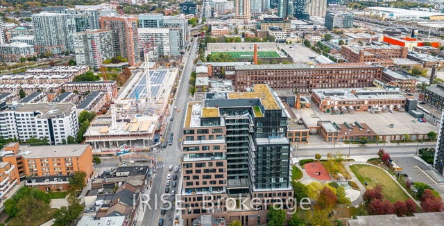 1119 - 270 Dufferin Street