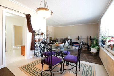 Unit 4 — 88 Trethewey Drive — more photos