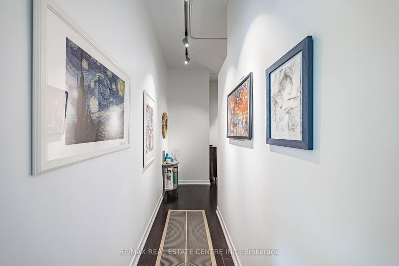 406 - 2 Fieldway Road