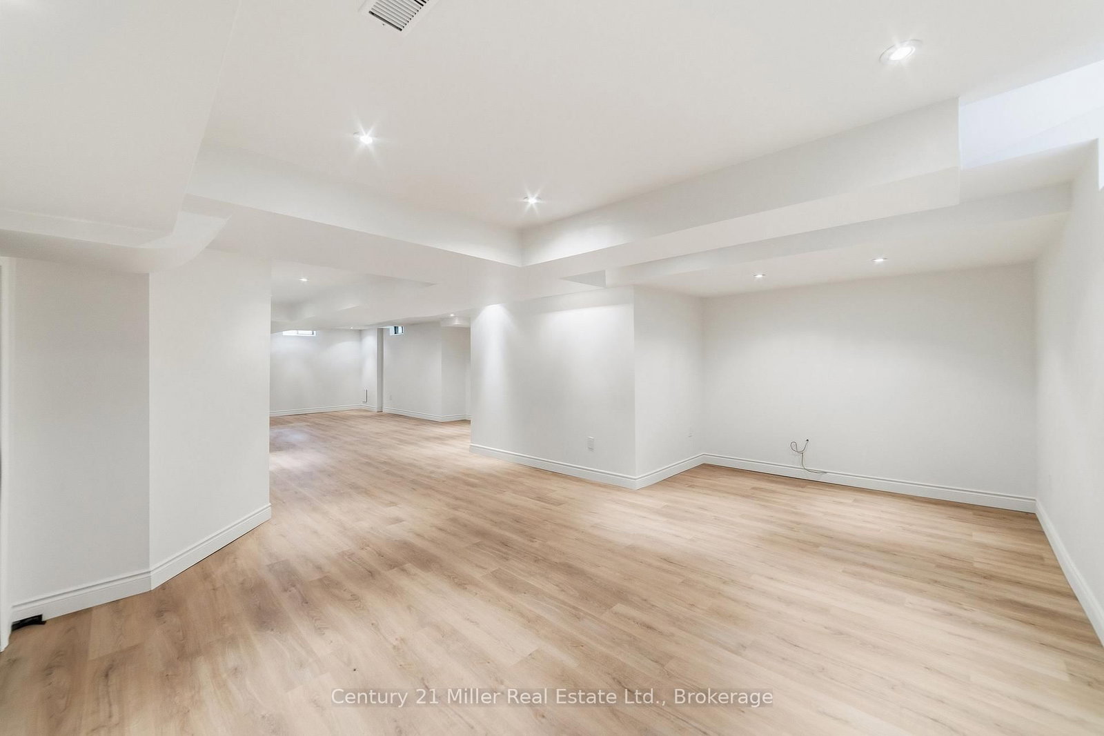 3686 St. Laurent Court • Mississauga, ON photo 25