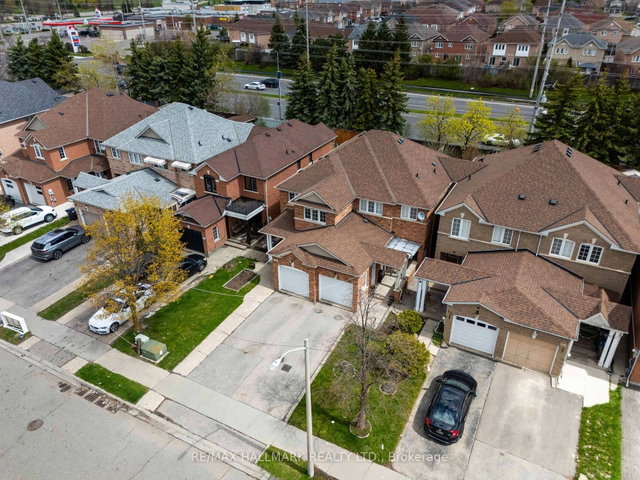 96 Olympia Crescent