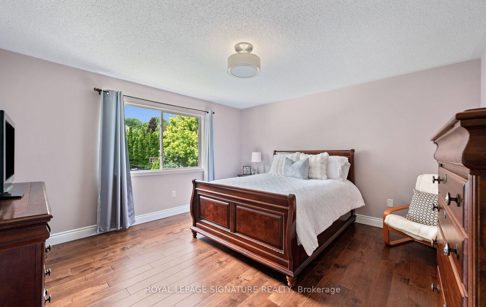 115 Arborglen Drive • Halton Hills, ON photo 12