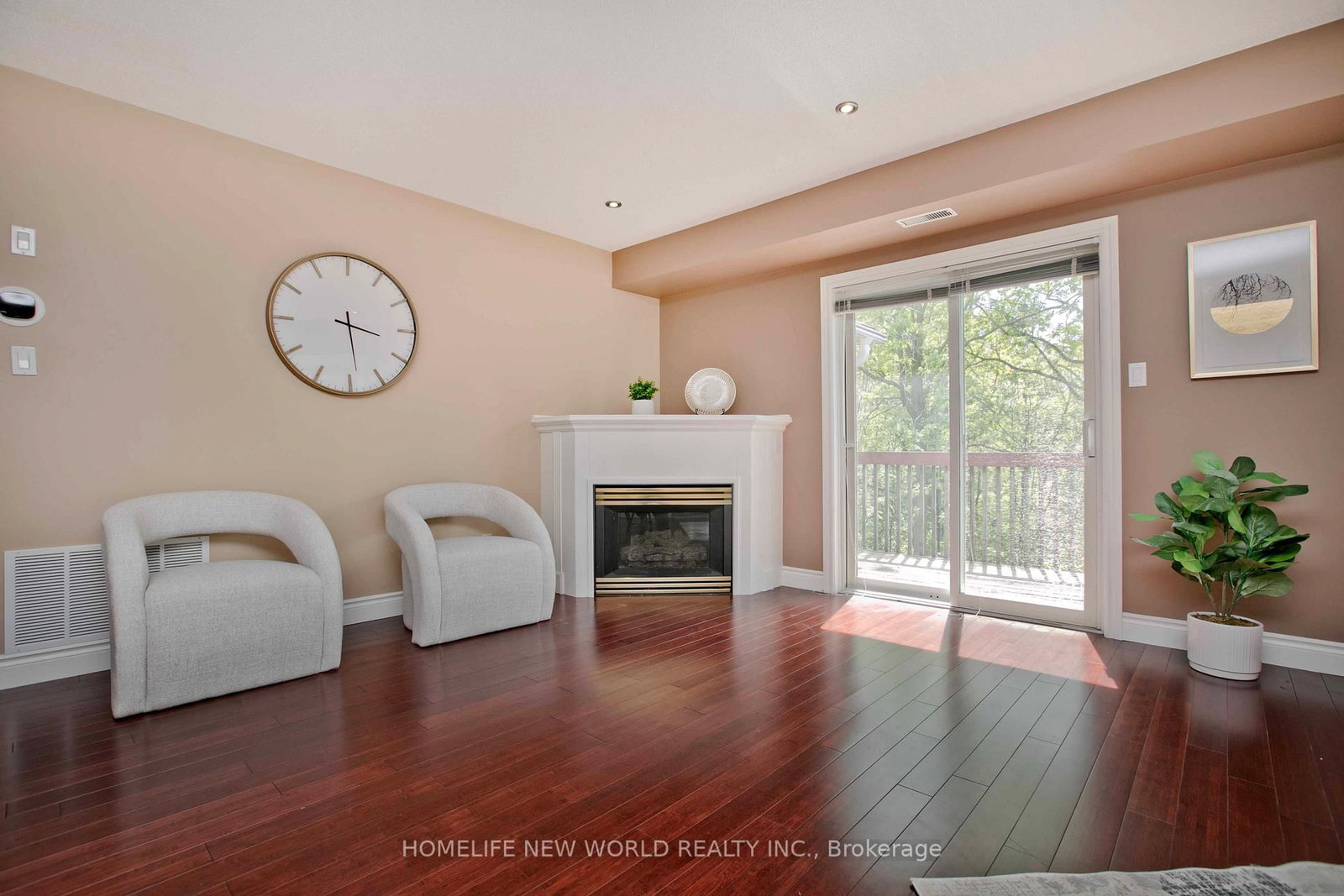 2120 Headon Road • #18 • Burlington, ON photo 8