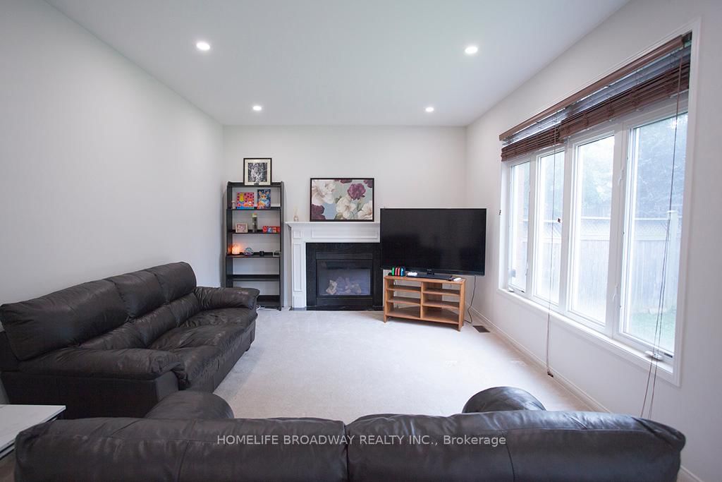 3604 Steeple Chase Crescent • Mississauga, ON photo 11