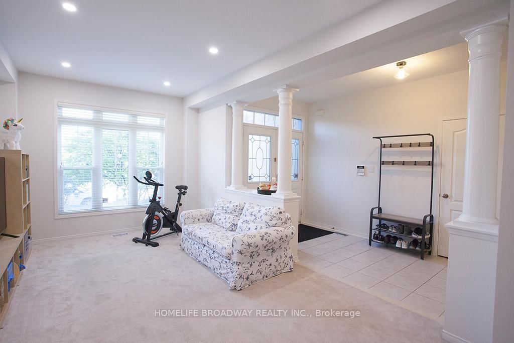 3604 Steeple Chase Crescent • Mississauga, ON photo 5