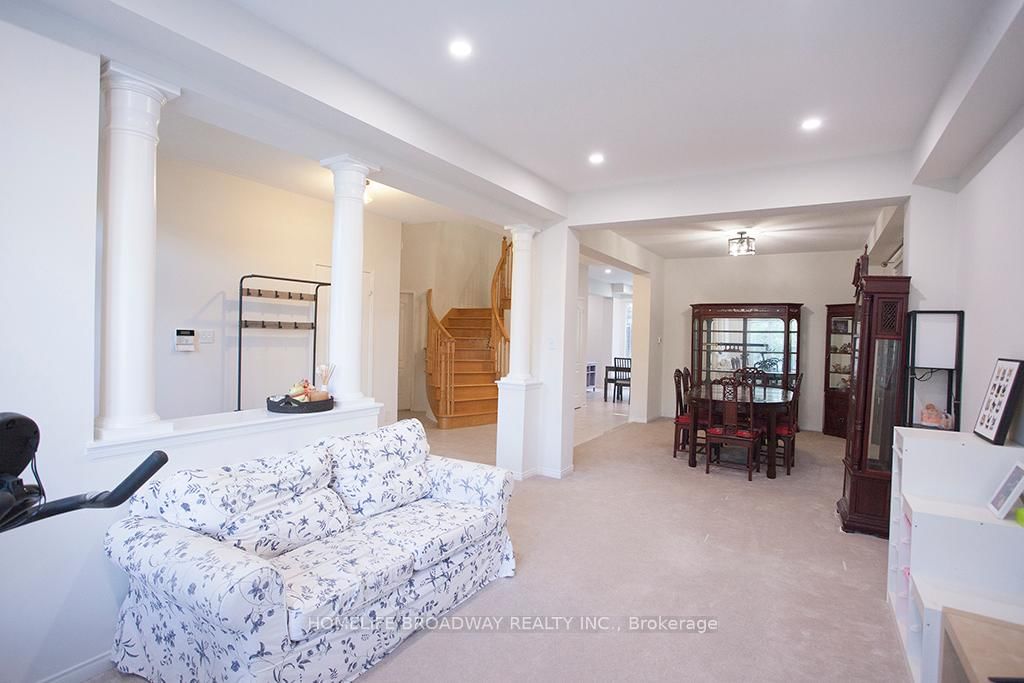 3604 Steeple Chase Crescent • Mississauga, ON photo 6