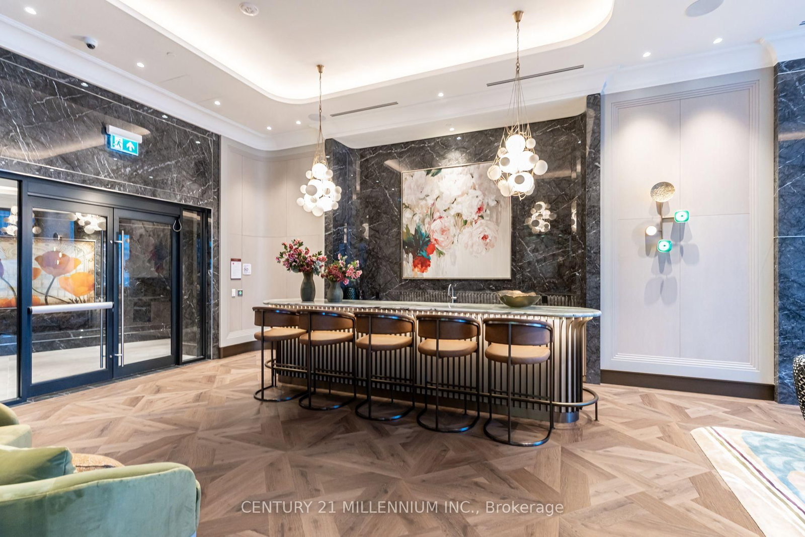 259 The Kingsway • #305 • Toronto, ON photo 22