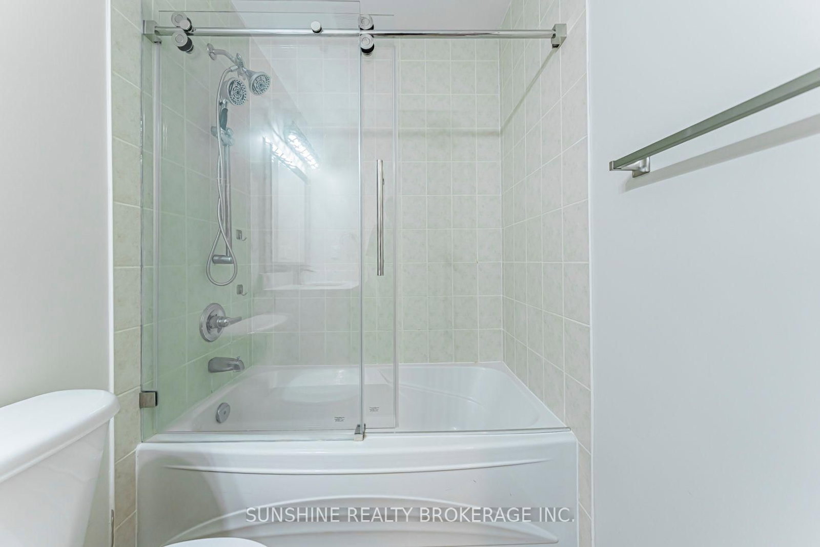 360 Prosser Circle • Milton, ON photo 27