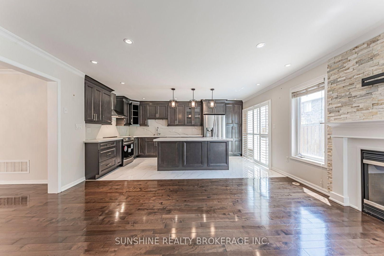 360 Prosser Circle • Milton, ON photo 5