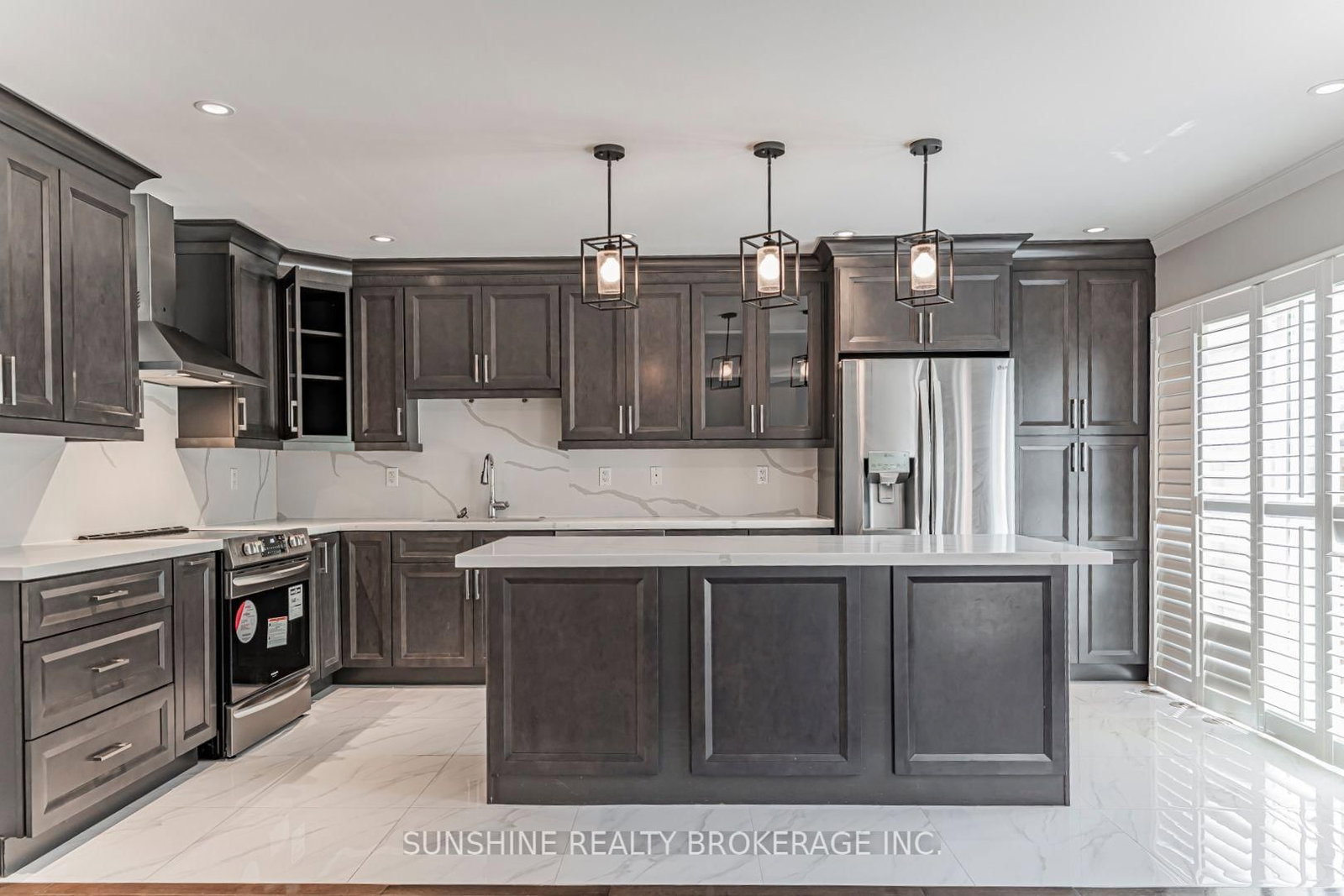 360 Prosser Circle • Milton, ON photo 6