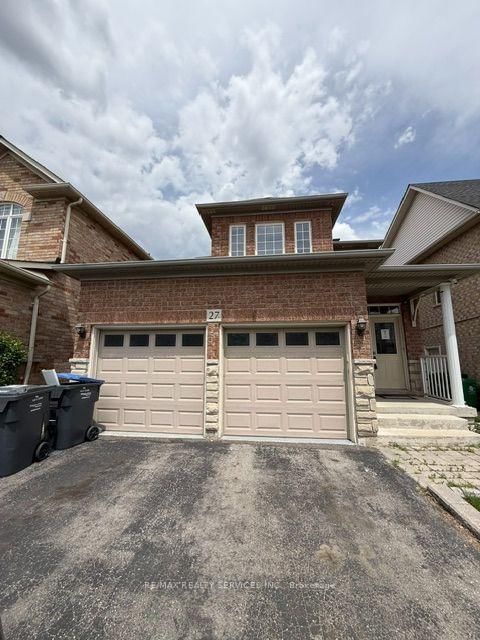 27 Village Lake Cres, Brampton, Ontario