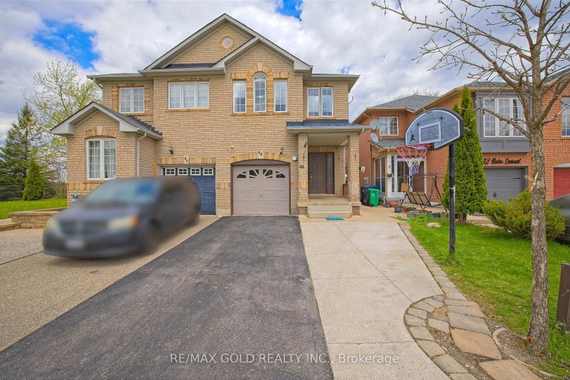 44 Baha Crescent