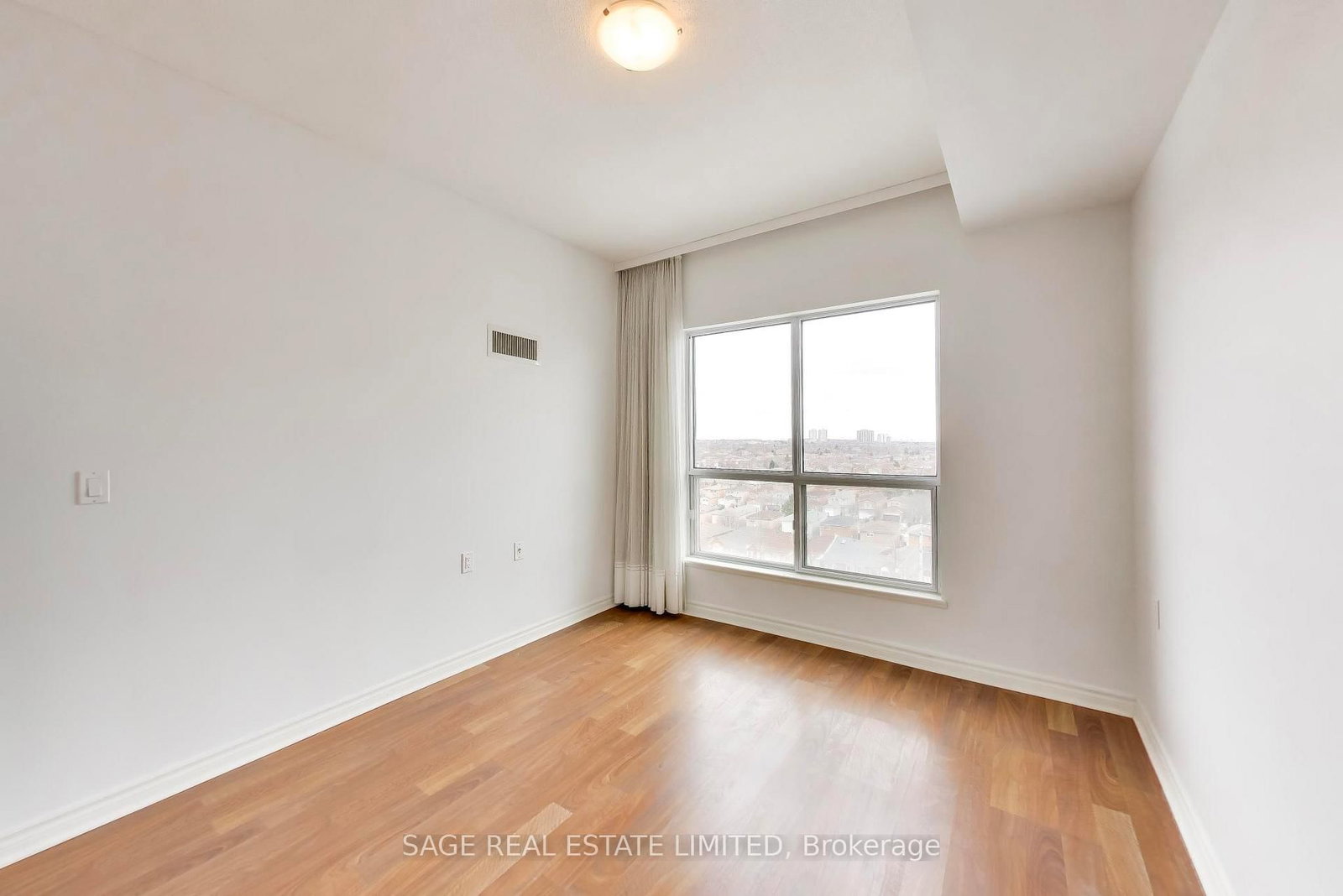 810 Scollard Court • #902 • Mississauga, ON photo 20