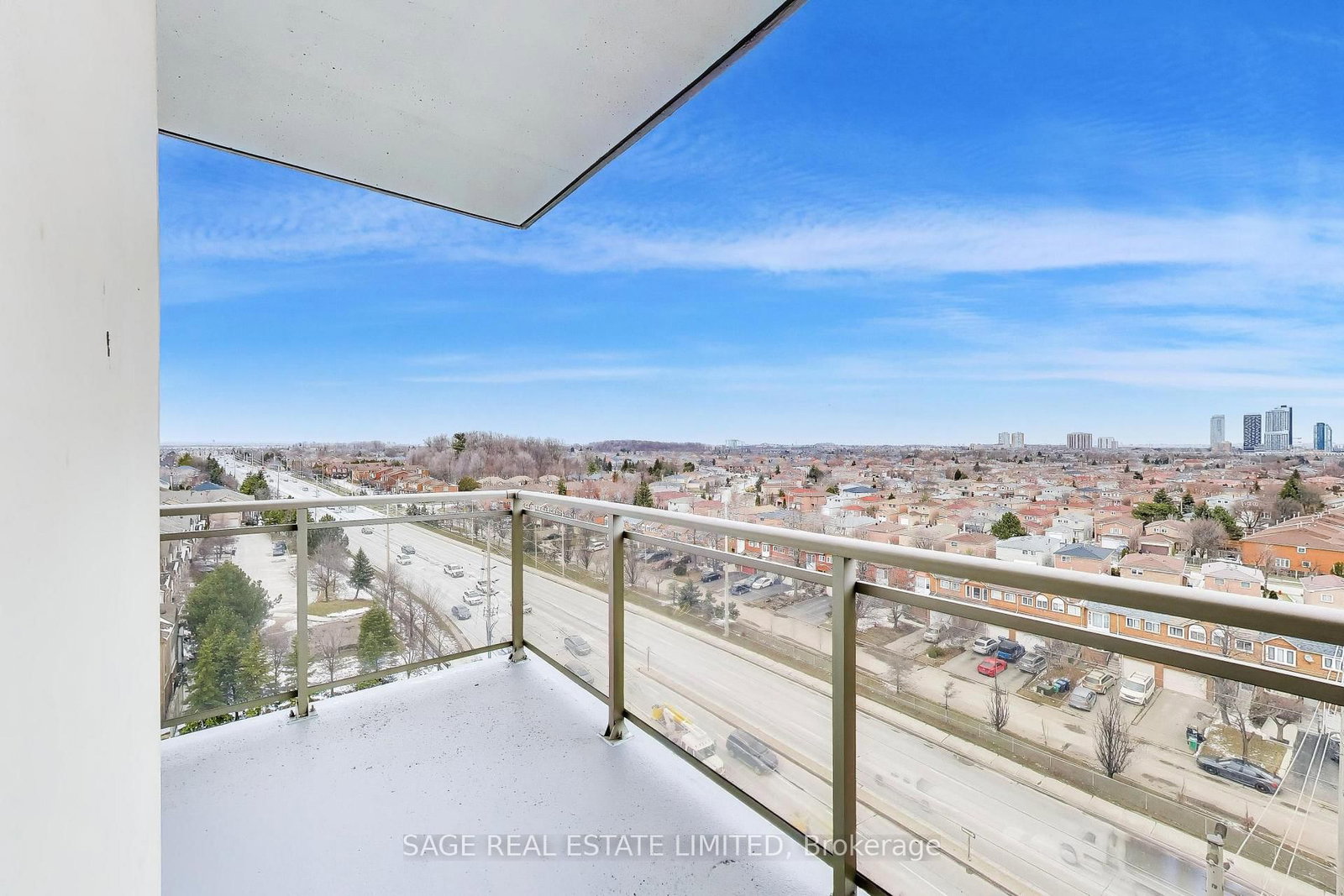 810 Scollard Court • #902 • Mississauga, ON photo 28