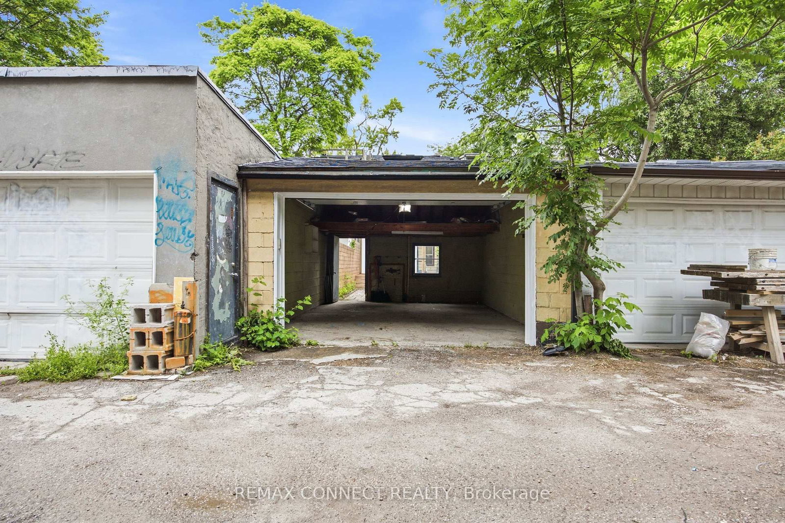 37 Noble Street • Toronto, ON photo 48