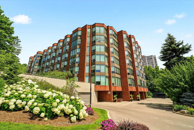 507 - 2121 Lakeshore Road