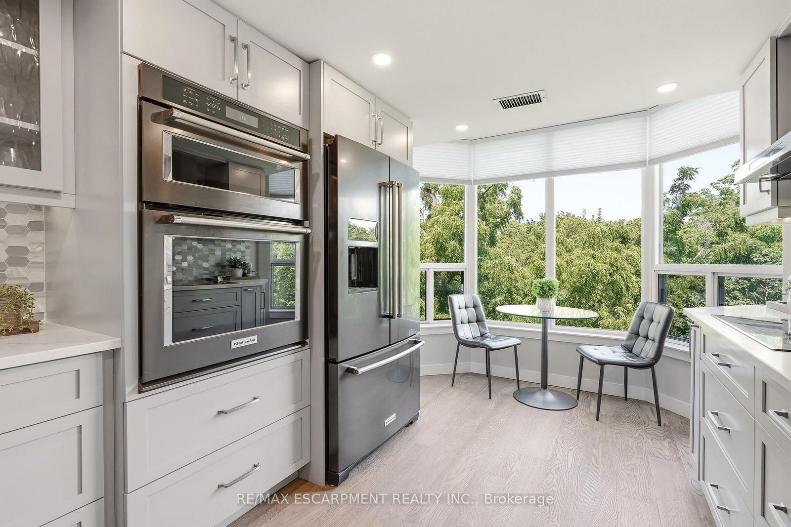 2121 Lakeshore Road • #507 • Burlington, ON photo 15