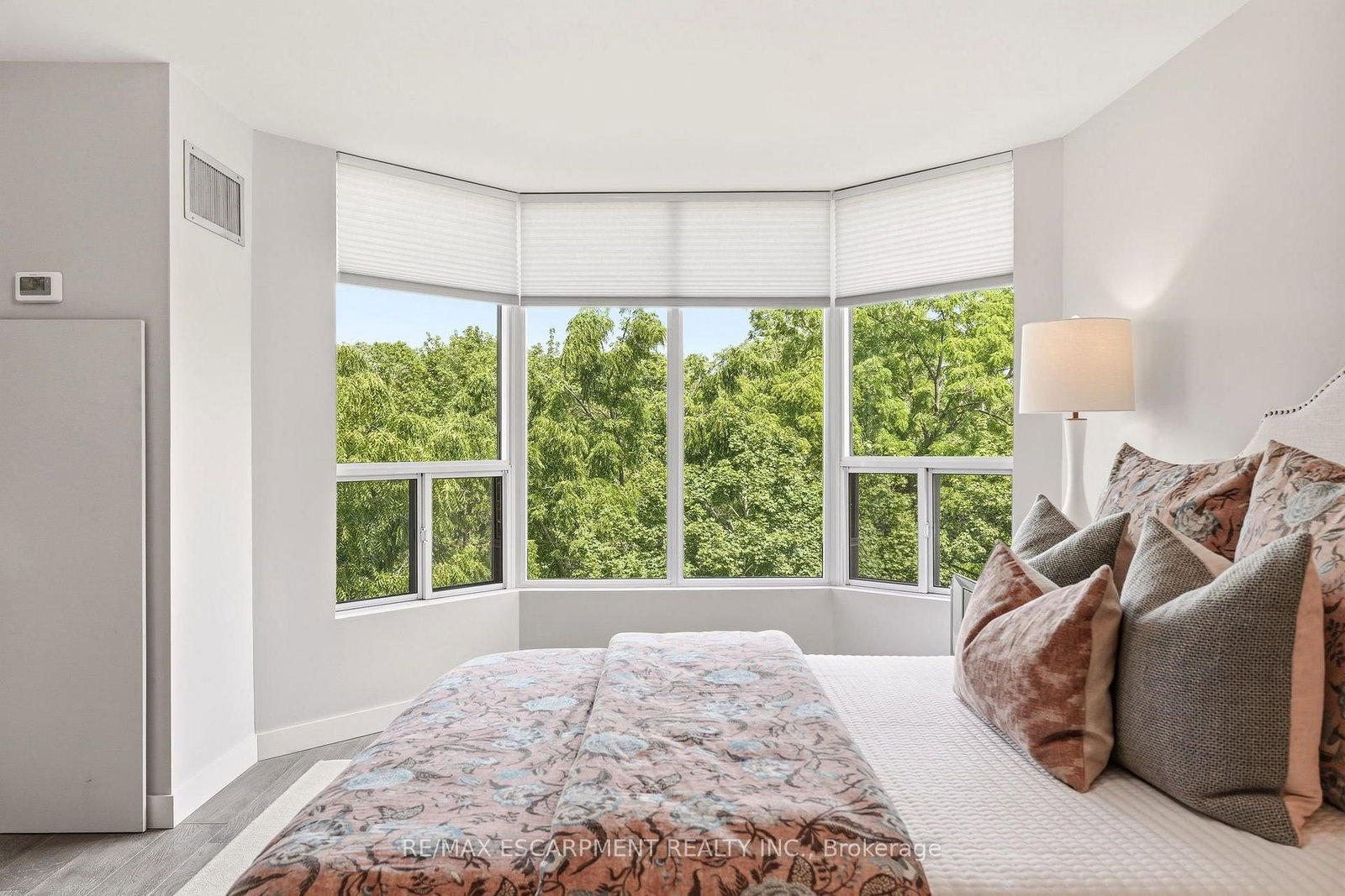 2121 Lakeshore Road • #507 • Burlington, ON photo 31