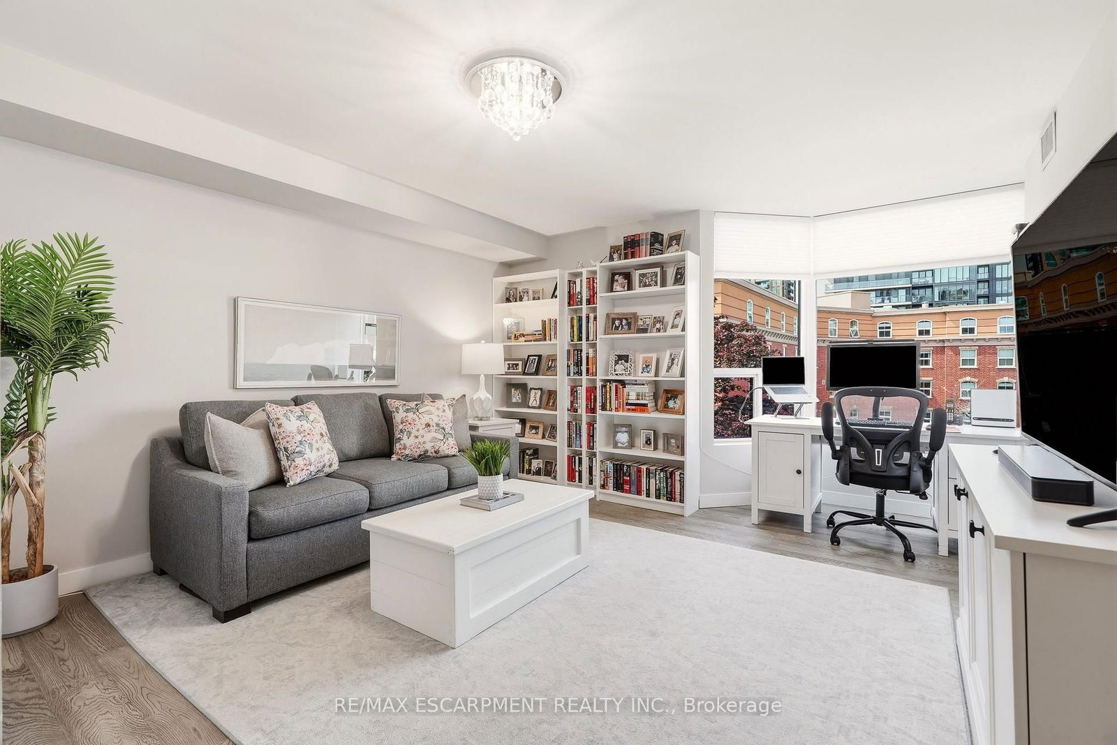 2121 Lakeshore Road • #507 • Burlington, ON photo 36