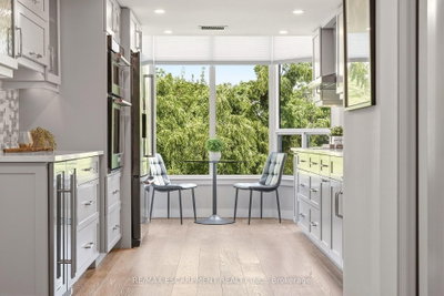 2121 Lakeshore Road • #507 • Burlington, ON photo 8
