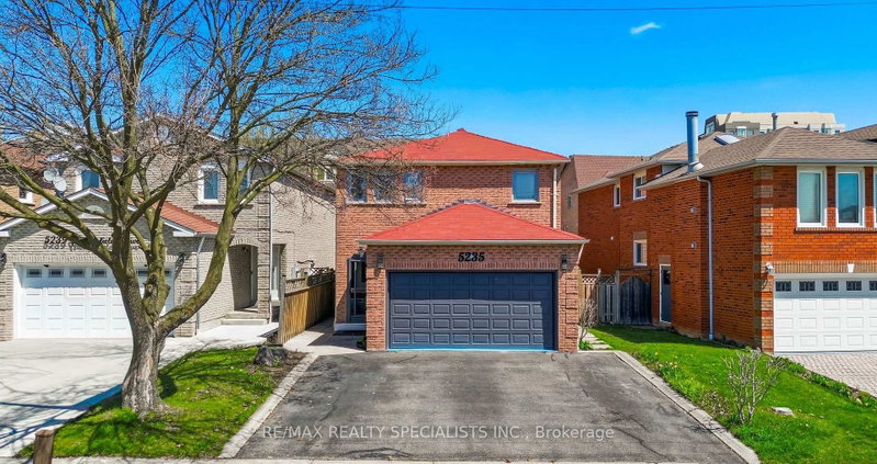 5235 Huntingfield Dr, Mississauga, Ontario