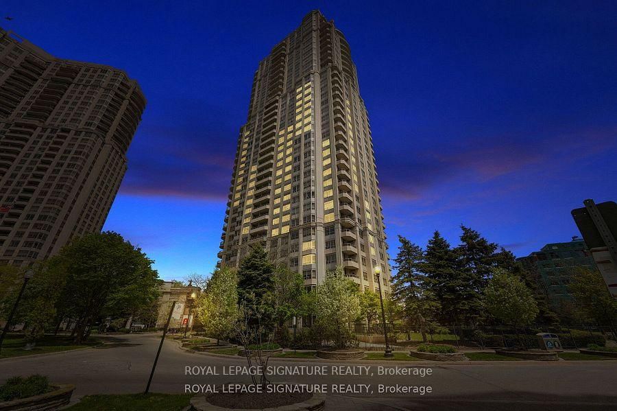 25 Kingsbridge Garden Circle #923 - Condo Apartment in Hurontario