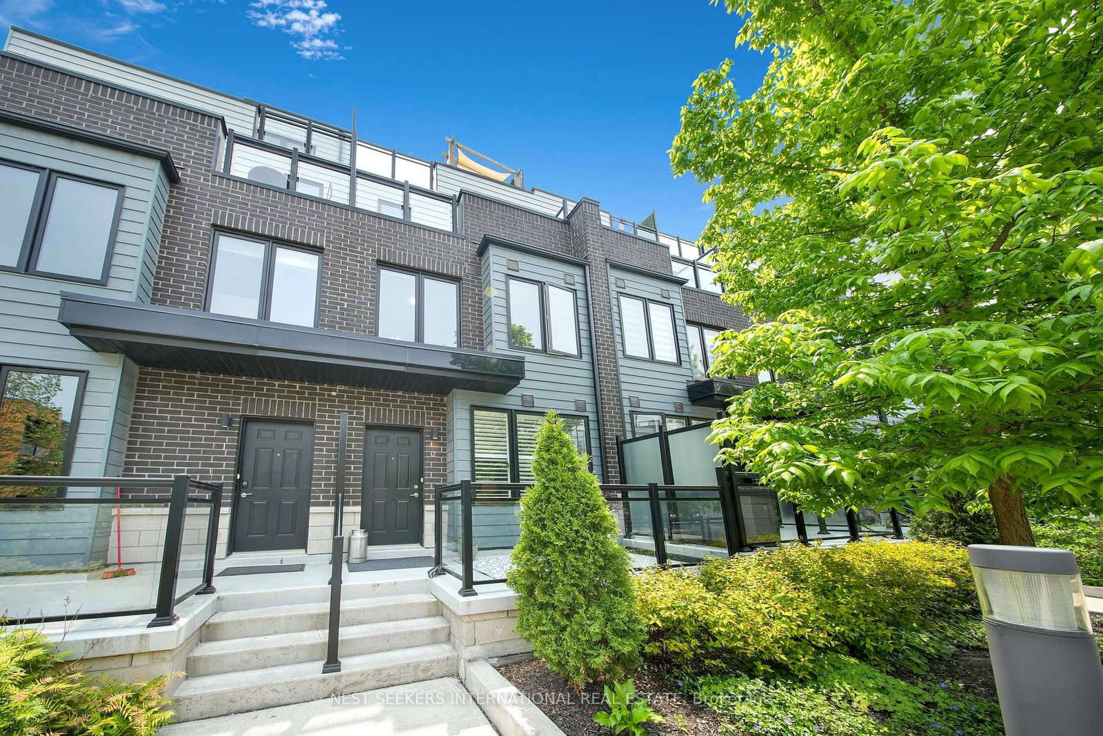 1155 Stroud Lane • #2 • Mississauga, ON photo 5