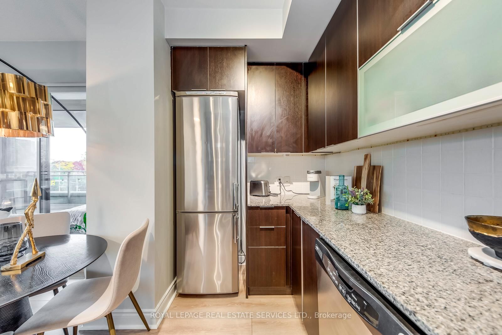 16 Brookers Toronto,ON M8V 0A5 — Photo 11