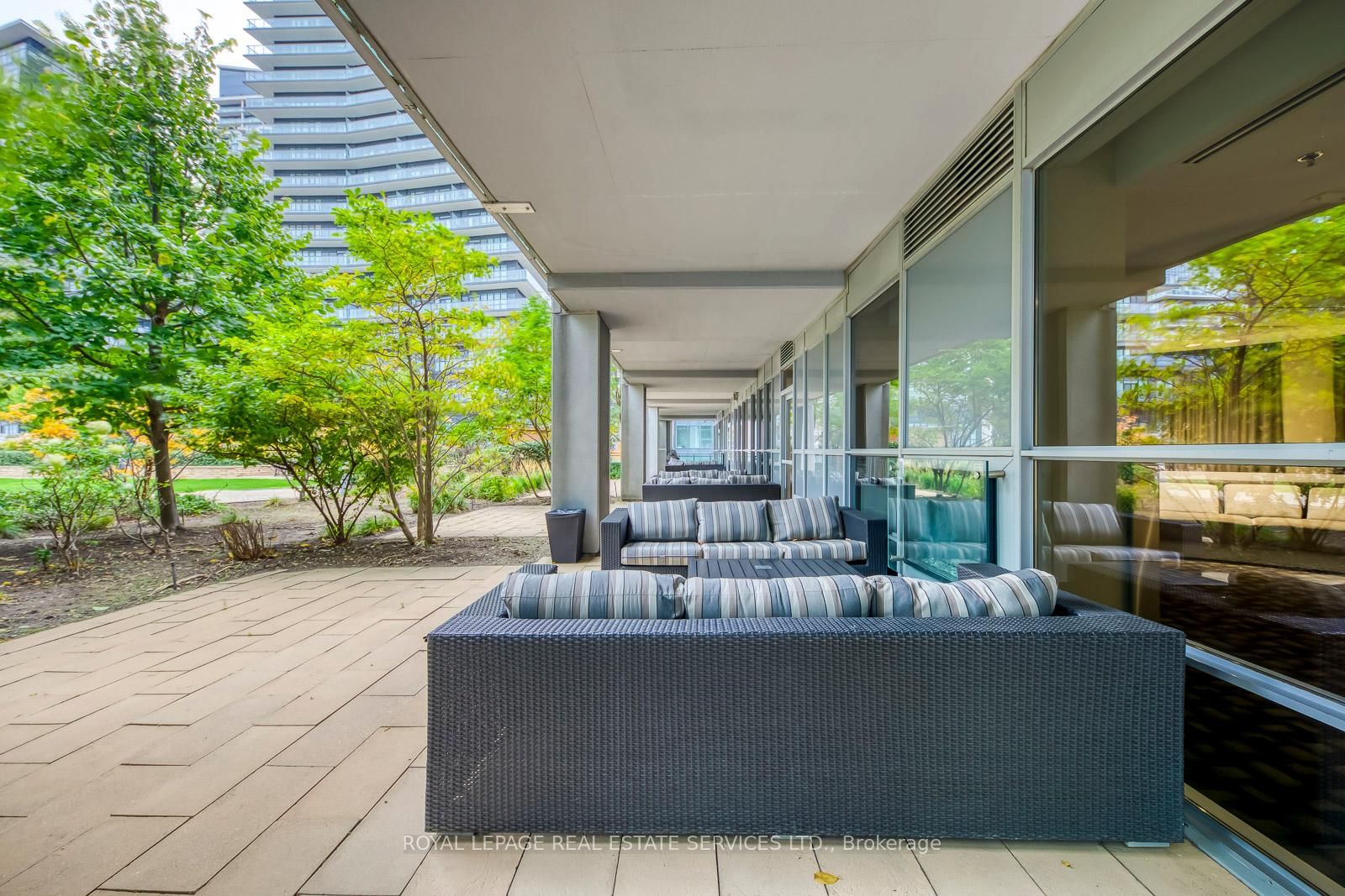 16 Brookers Toronto,ON M8V 0A5 — Photo 23