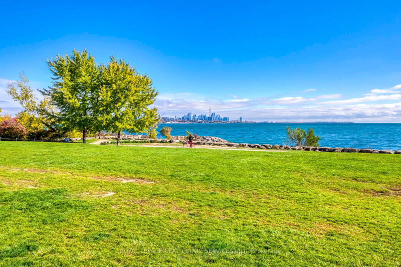 16 Brookers Toronto,ON M8V 0A5 — Photo 24