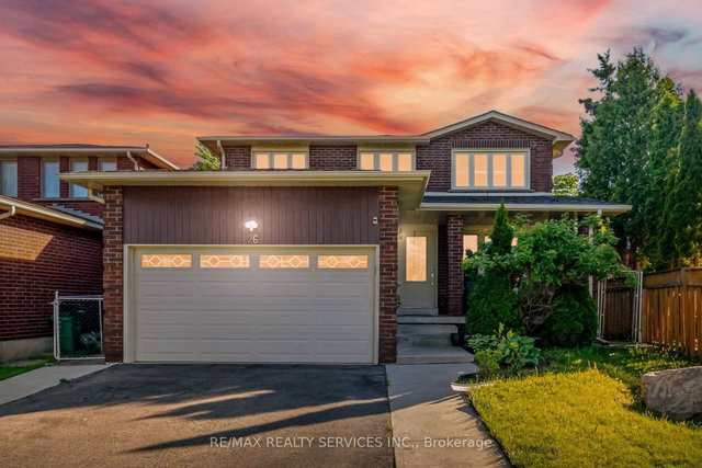 26 Sunforest Drive