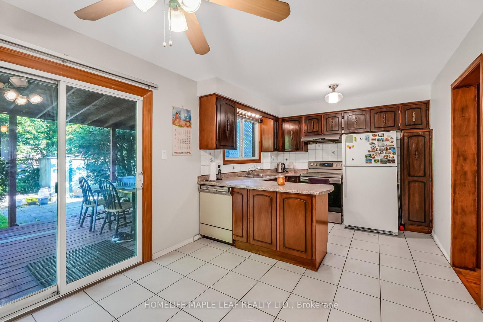 14 Manitou Crescent • Brampton, ON photo 11