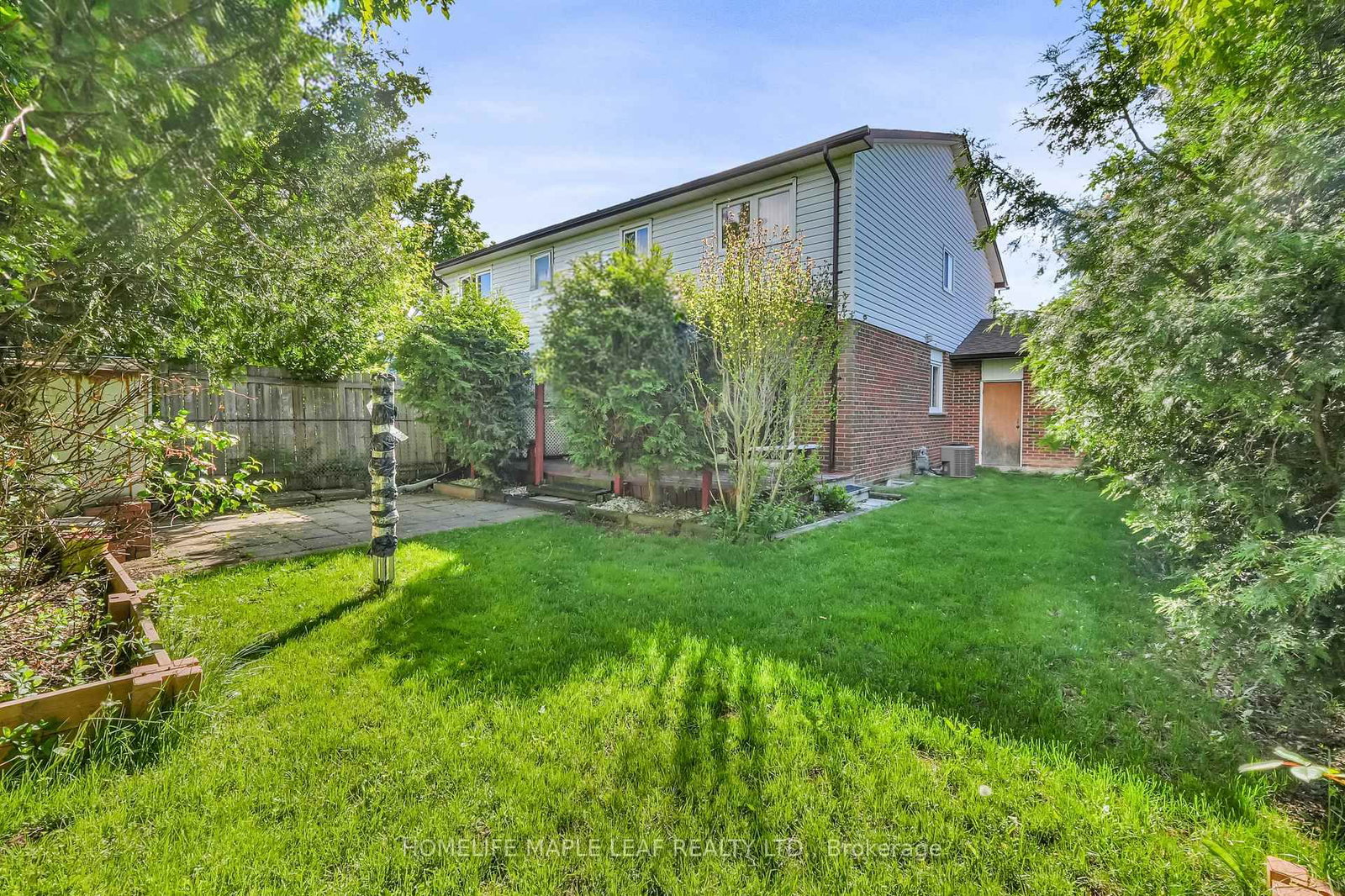 14 Manitou Crescent • Brampton, ON photo 27