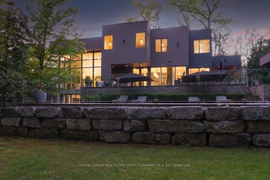 1102 Crestview Street • Oakville, ON photo 50
