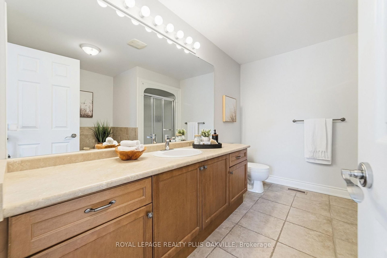 2282 Orchard Road • #24 • Burlington, ON photo 25
